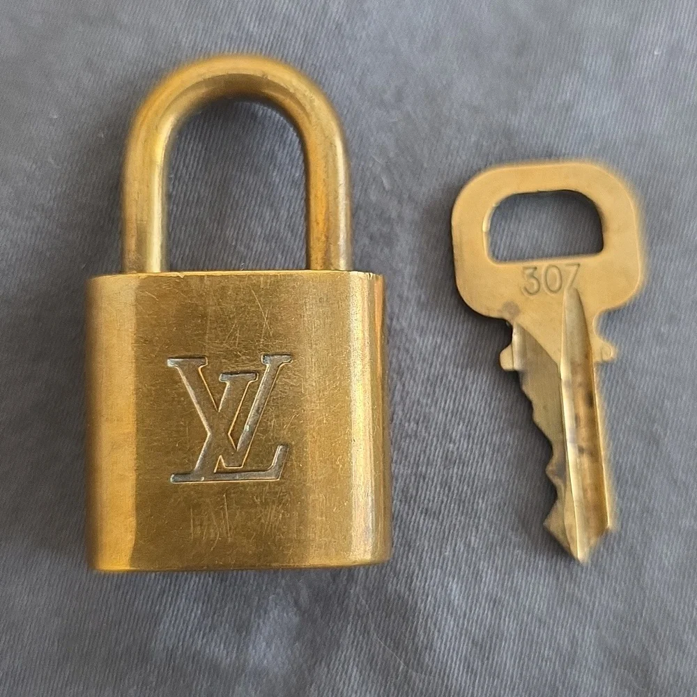 Louis Vuitton Gold-Tone Lock And Key # 307
